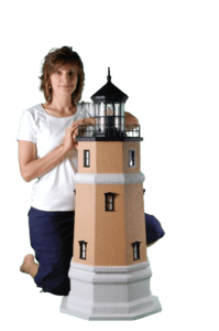 Deluxe Stucco Split Rock Lawn Lighthouse with Model