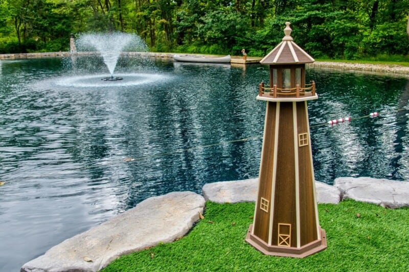 5 Brazilian Walnut Poly Woodgrain yard and Garden Lighthouse